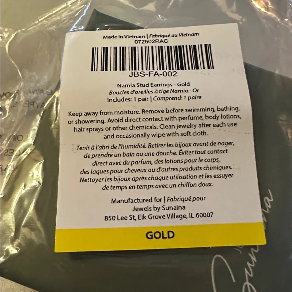 NWT Sunaina Narnia Studs